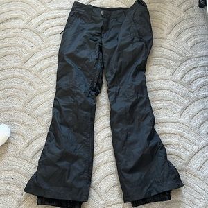 Snowboarding pants